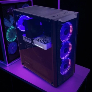 Herní PC s RTX 5070